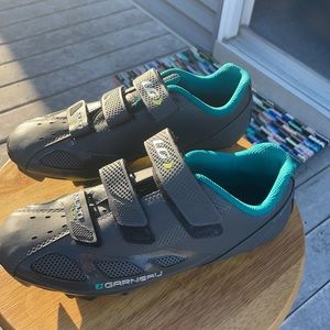Women’s Garneau Multi Airflex Spin Bike Shoes, used once! Size 40